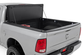 Hard Tri-Fold Flip Up Bed Cover | 5'7