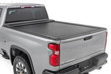Load image into Gallery viewer, Retractable Bed Cover | 6'9" Bed | Chevy/GMC 2500HD/3500HD (20-24)