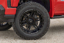 Load image into Gallery viewer, Rough Country 92 Series Wheel | Machined One-Piece | Gloss Black | 18x9 | 6x5.5 | +18mm