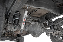 Load image into Gallery viewer, Air Spring Kit w/compressor | Wireless Controller | 0-6" Lift | Chevy/GMC 2500HD (01-10)